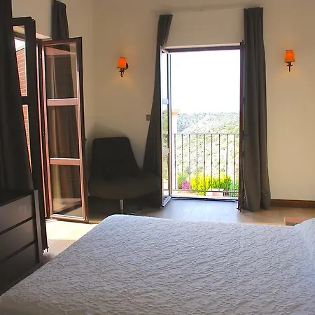 3 Bedroom Kallithea With Private Pool And Sea View, Aphrodite Hills Βίλα