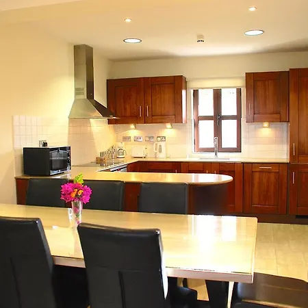3 Bedroom Kallithea With Private Pool And Sea View, Aphrodite Hills Βίλα
