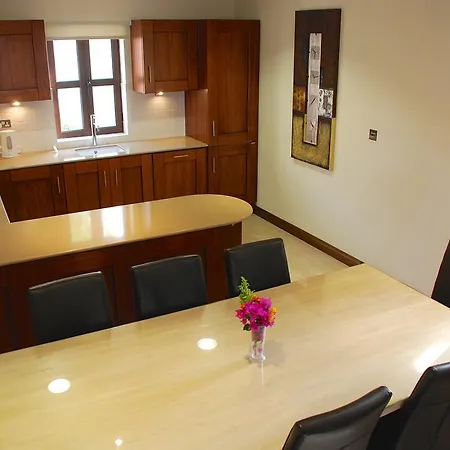 3 Bedroom Kallithea With Private Pool And Sea View, Aphrodite Hills Βίλα