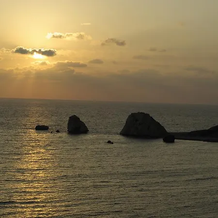 Vila 3 Bedroom Kallithea With Private Pool And Sea View, Aphrodite Hills