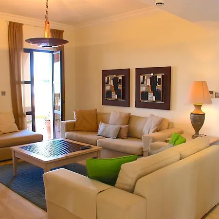Vila 3 Bedroom Kallithea With Private Pool And Sea View, Aphrodite Hills *
