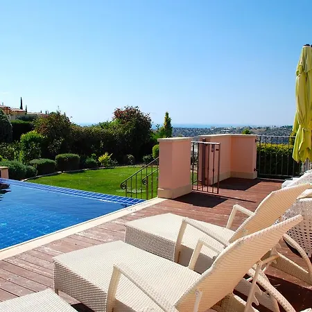 Vila 3 Bedroom Kallithea With Private Pool And Sea View, Aphrodite Hills